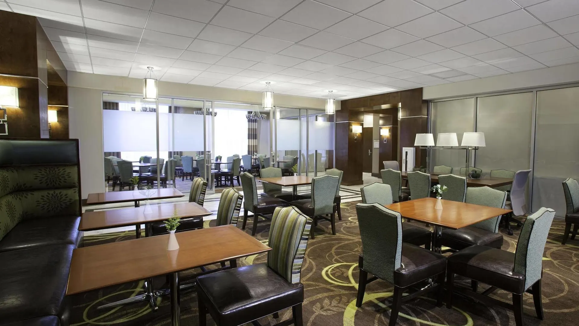****  Sheraton Pittsburgh Airport Hotel Coraopolis United States